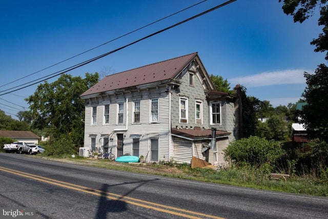 2678 W Main St, HEGINS