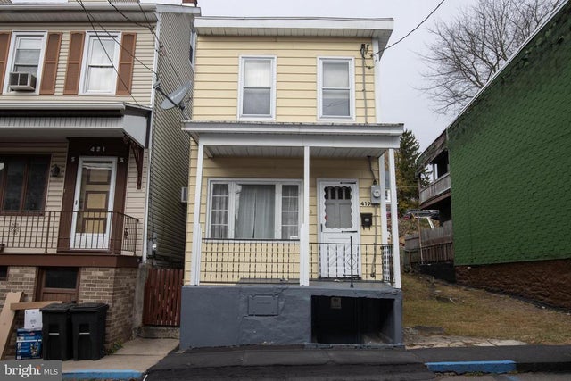 419 W Poplar St, SHENANDOAH